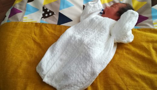 【写真映え◎】洛中高岡屋のせんべい座布団にねんねする赤ちゃんが可愛すぎる！